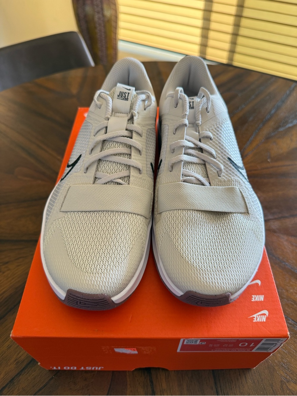 W Nike MC Trainer 2 - Size 10W - DM0824-008